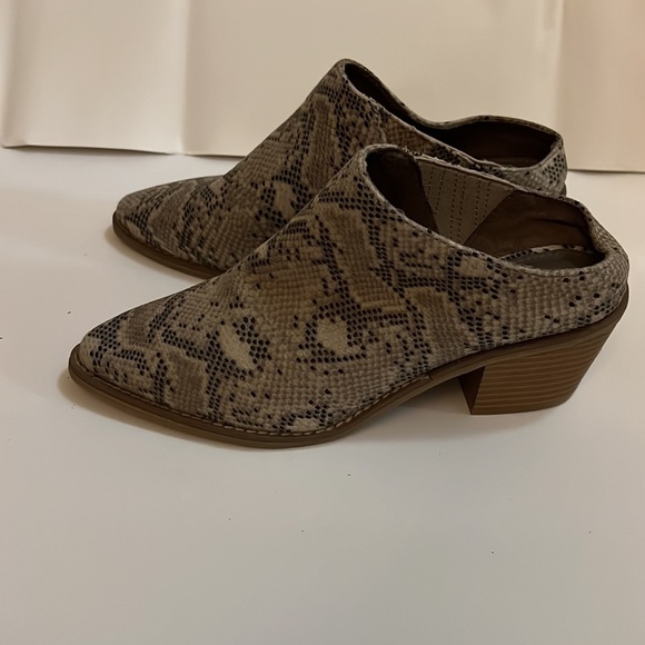 Free- Rampage snake print mules - Picture 2 of 4